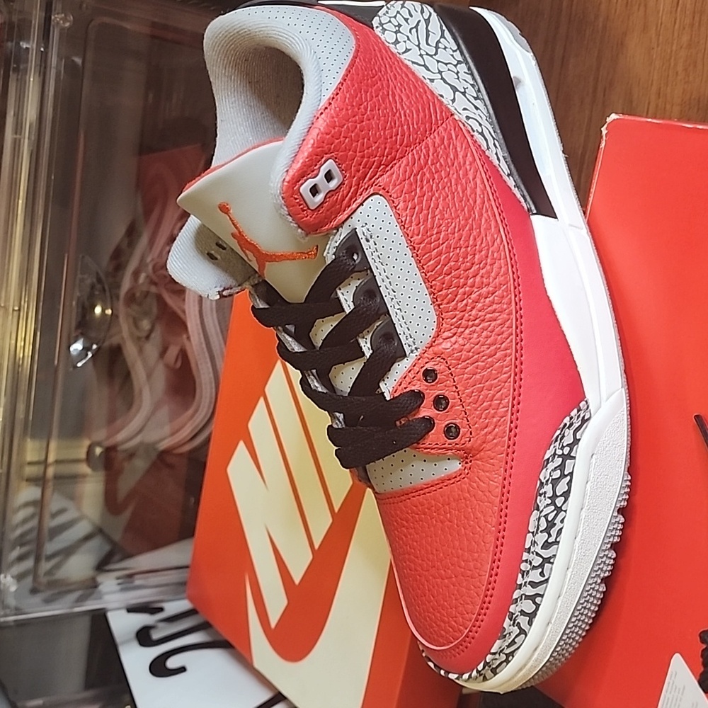 Jordan Retro 3 Fire Red/ Cement Grey Men 9.5